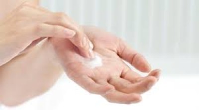 Calamine, Aloevera Gel, Light liquid Parafen & Moisturizing Lotion